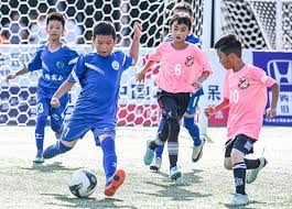 《无尽梦回》特邀作曲家陈致逸，奏响击破现实的梦境华章