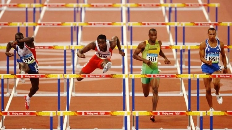 官方：拉姆斯代尔租借加盟纽卡斯尔联；据悉租借费为400万镑